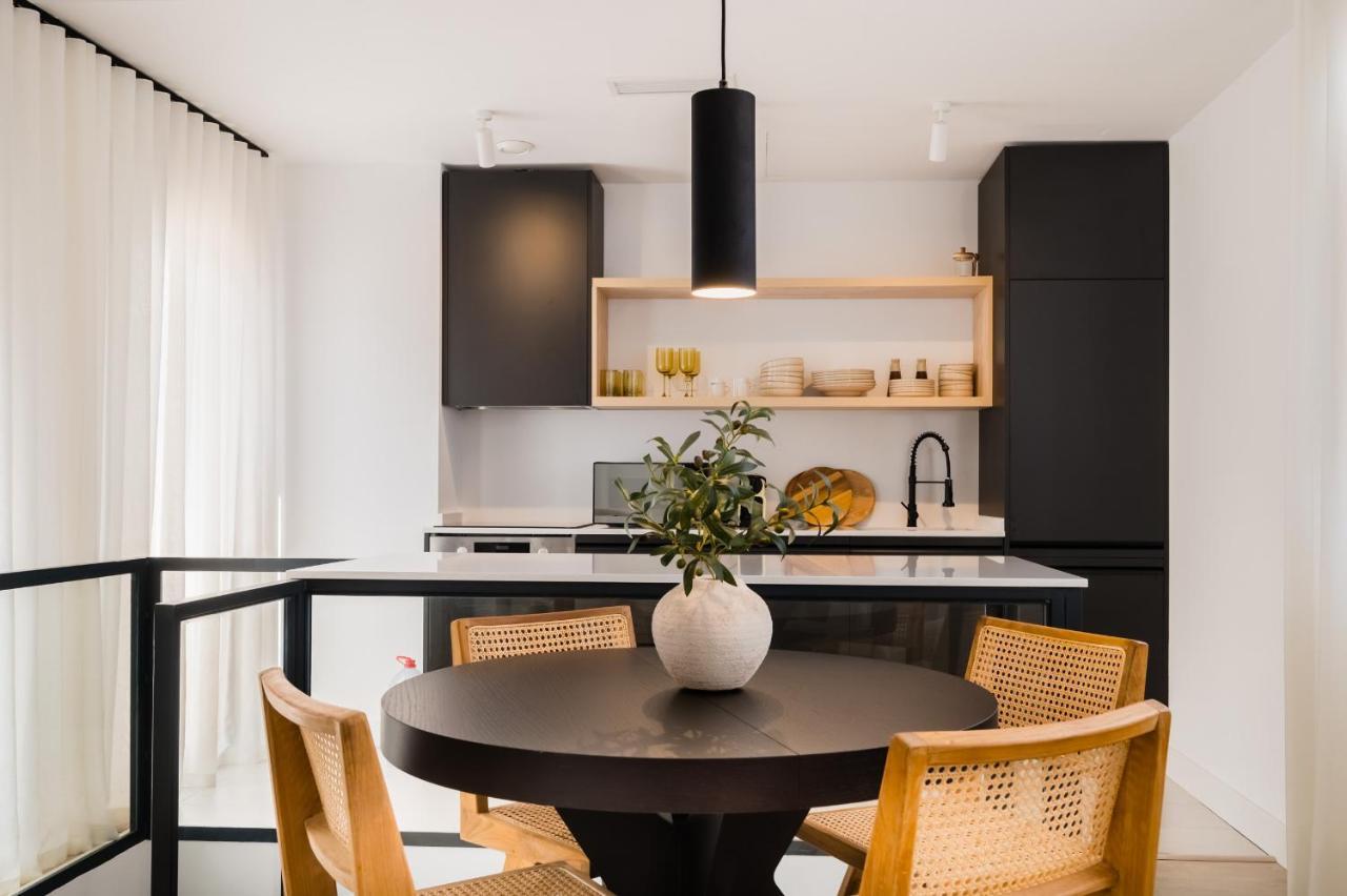 Stylish Designer Duplex-3Beds 2Baths-Puerta Carmona Centro Apartamento Sevilha Exterior foto