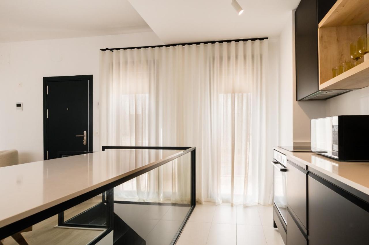 Stylish Designer Duplex-3Beds 2Baths-Puerta Carmona Centro Apartamento Sevilha Exterior foto