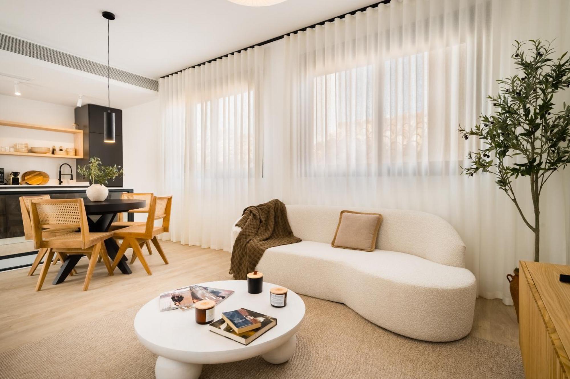 Stylish Designer Duplex-3Beds 2Baths-Puerta Carmona Centro Apartamento Sevilha Exterior foto